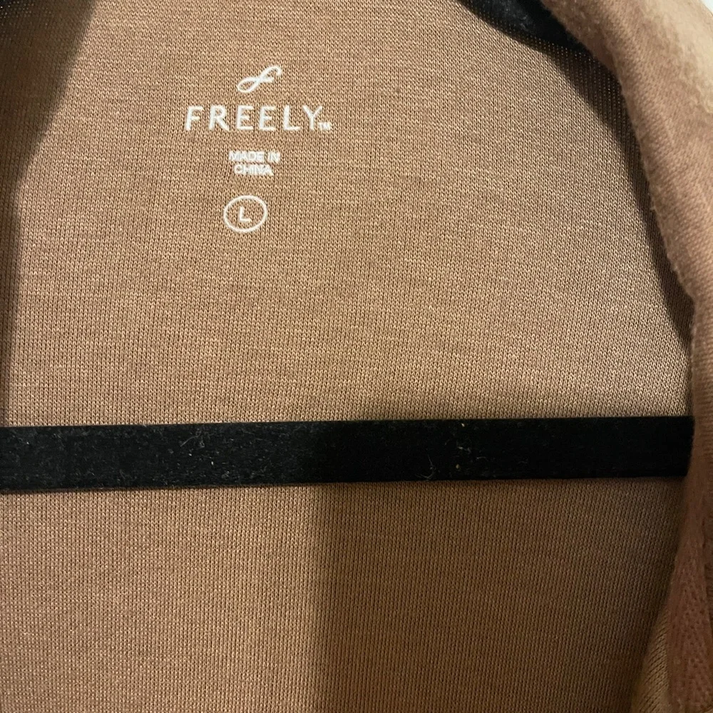 FREELY Commuter Transit Jacket - Picture 5 of 16